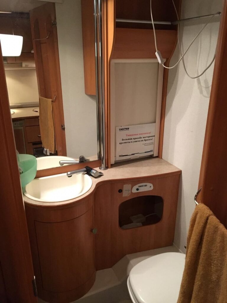 Актерский вагон Комфорт Hymer Eriba